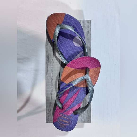 💜Havaianas Slim Flip Flops – Quiet Lilac 💜 - Picture 2 of 7
